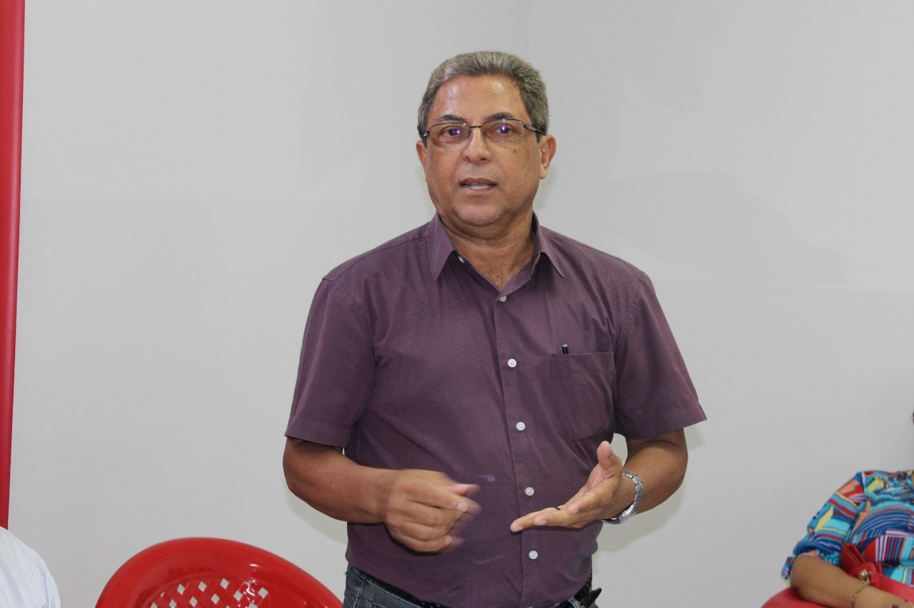 Presidente do Sindicato dos Trabalhadores no Serviço Público Federal no Estado do Piauí (Sinsep-PI), João Seno